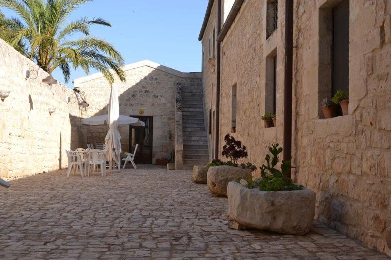 Agriturismobugilfezza Di Tgesd Módica Exterior foto